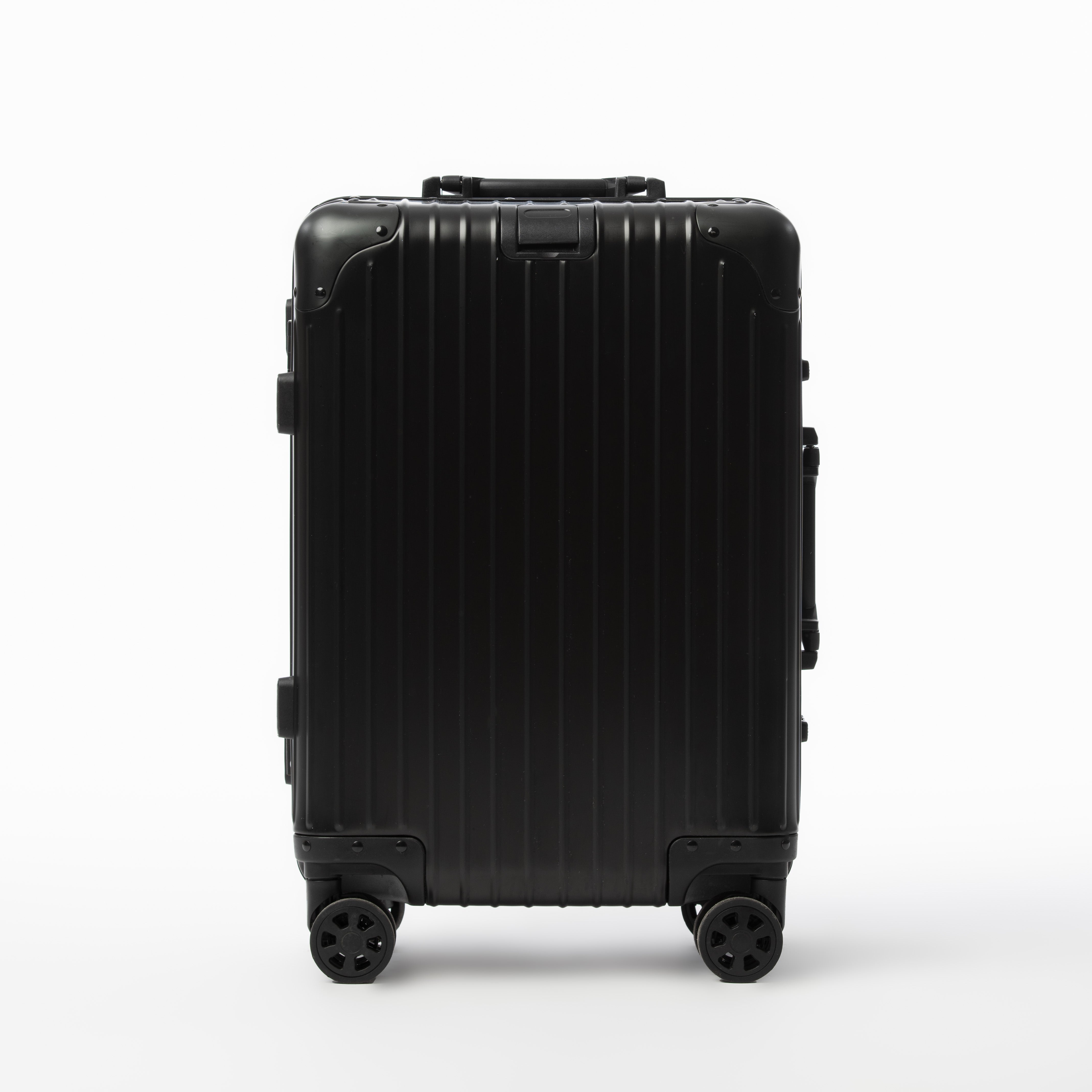 ALUMINIUM SUITCASE