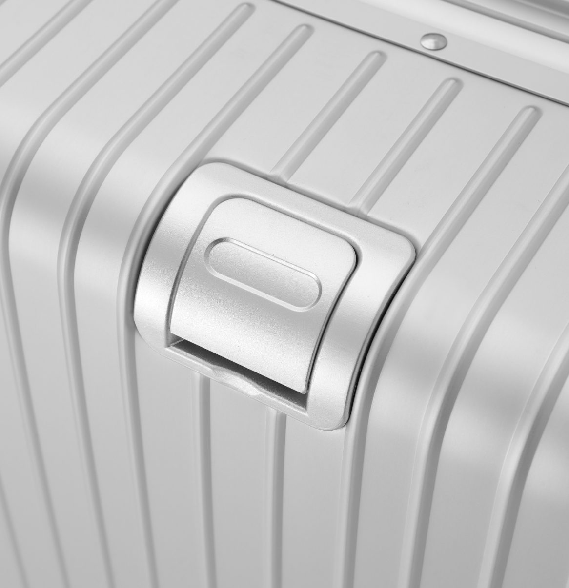 ALUMINIUM SUITCASE