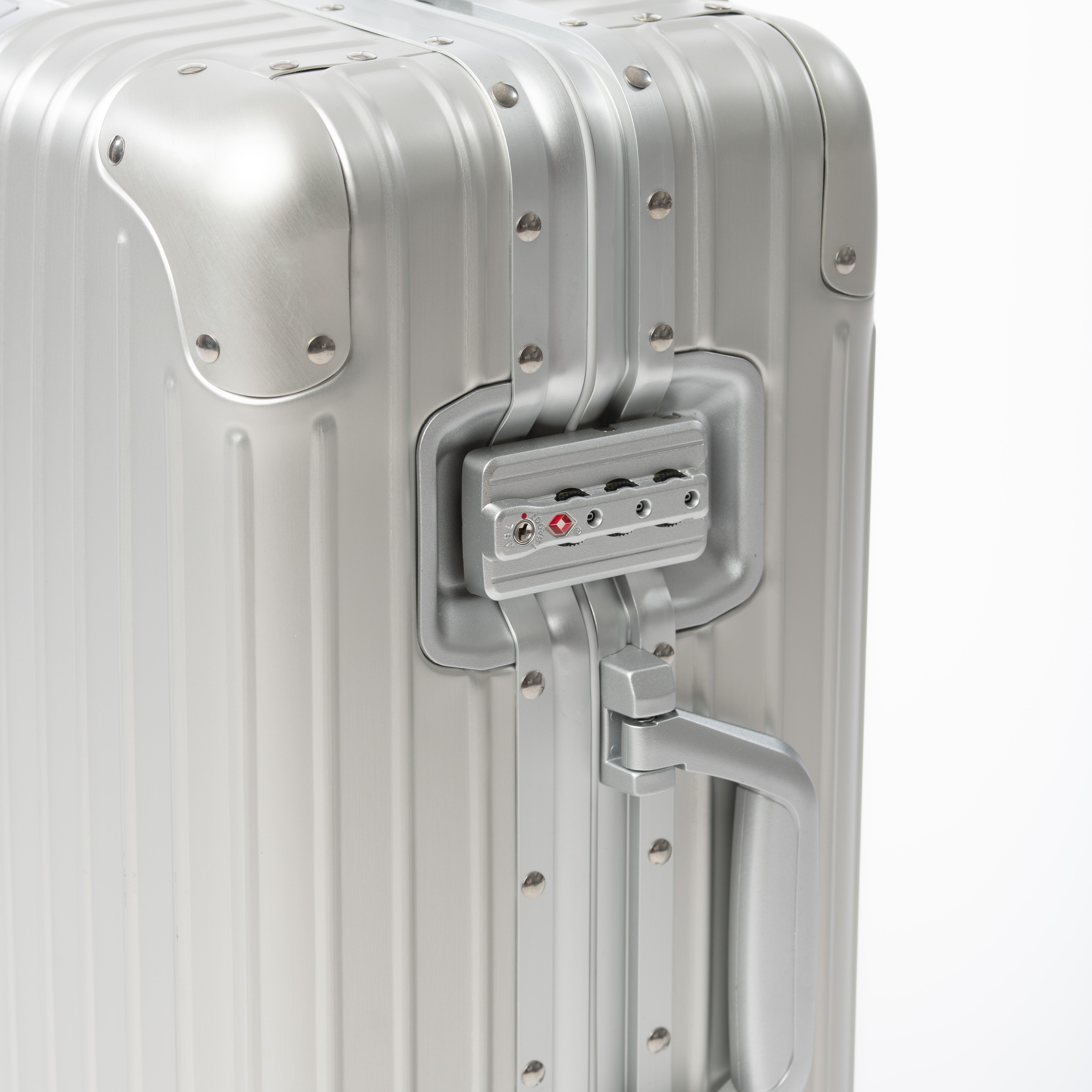 ALUMINIUM SUITCASE ( JUST BACK IN STOCK )