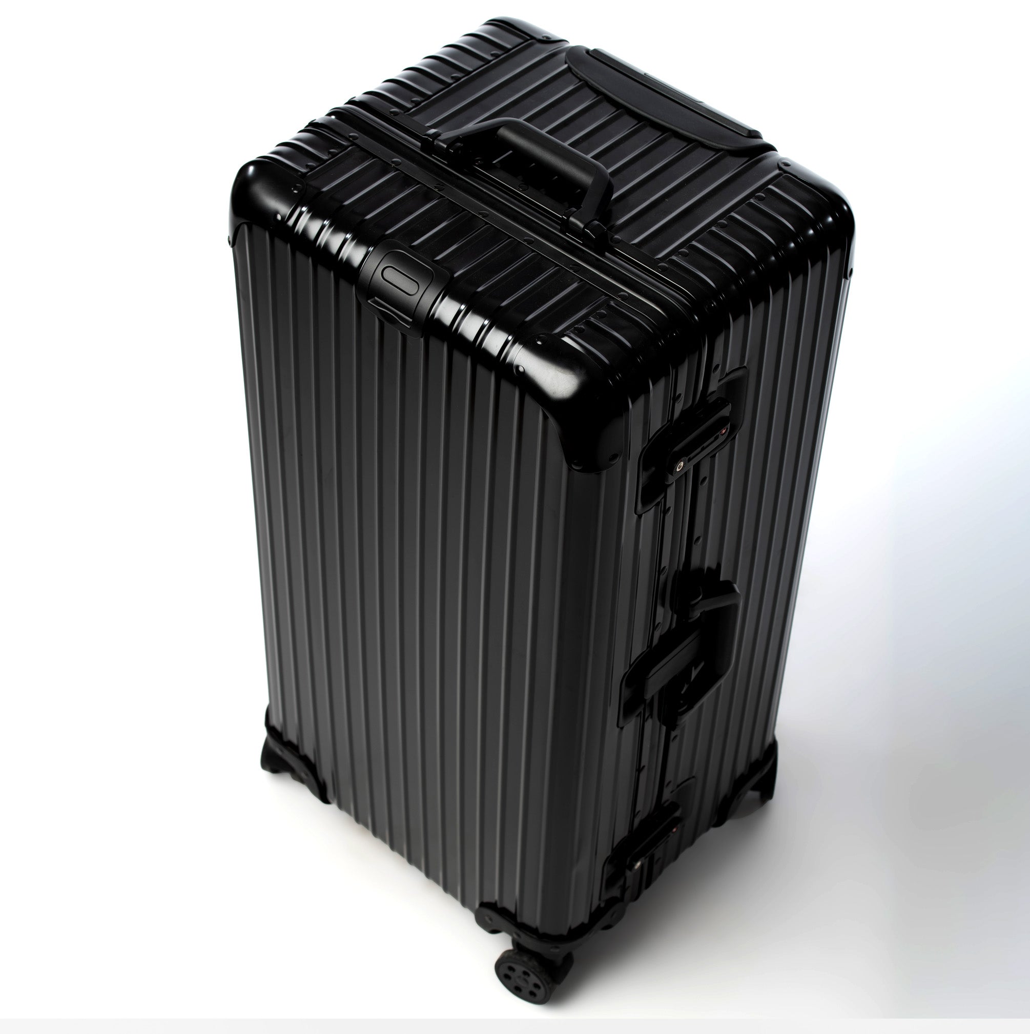 ALUMINIUM SUITCASE ( JUST BACK IN STOCK )